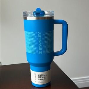 Stanley Vibrant Blue Travel Tumbler